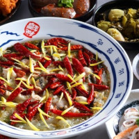 刁民酸菜魚桃園終於開了！一日限定5折，開到凌晨3點搶功桃園宵夜。