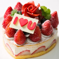 西洋情人節快來嚕！繽紛麵包房「愛戀草莓」甜蜜登場，即起開放預購！