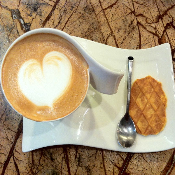 路燈咖啡館 Light Café (公館店)