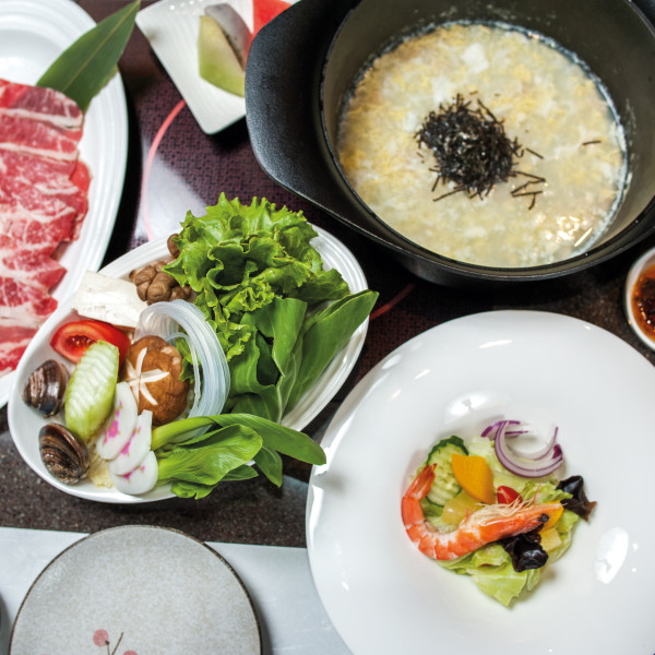 大地酒店 月兒彎彎涮涮鍋