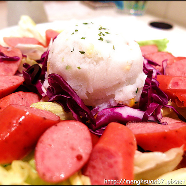 小木馬 童話鄉村風小餐廳