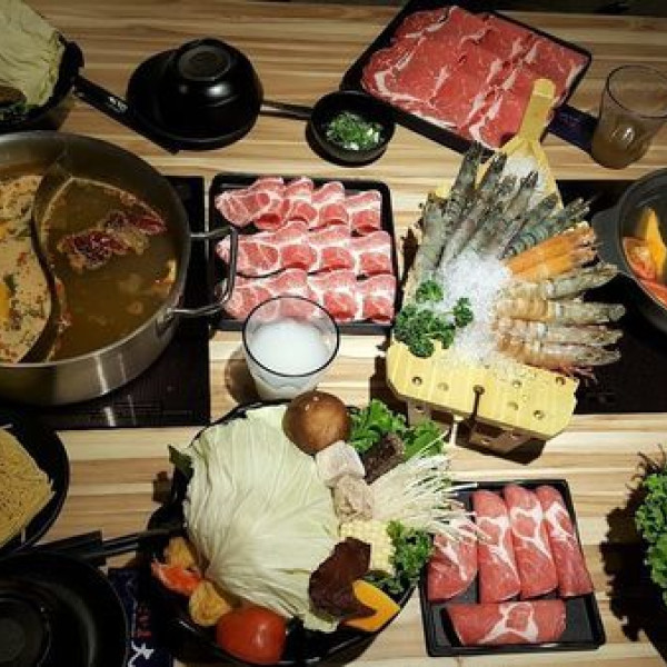 大魔 ‧ 大満足鍋物 - 中科店