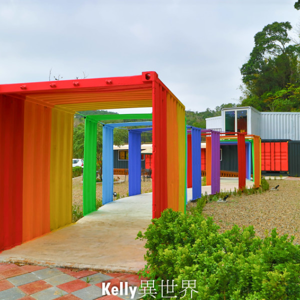 |新竹峨眉景點 貨櫃89咖啡 彩紅貨櫃屋好吸晴 IG網美打卡拍照熱點|