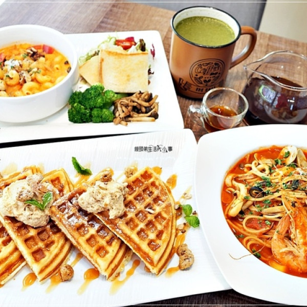 禾豐咖啡館(中正路)