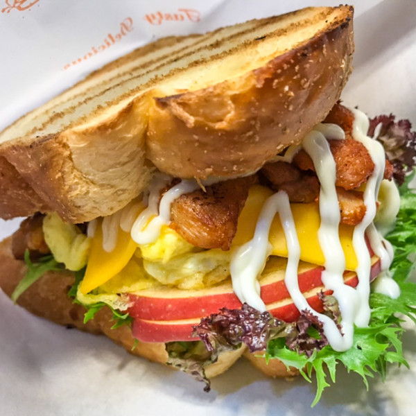 Hello Lily food&drink