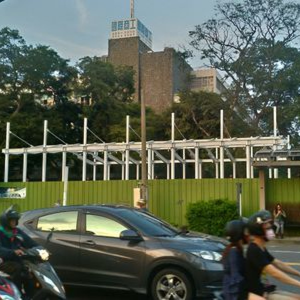 丹丹漢堡-三多店