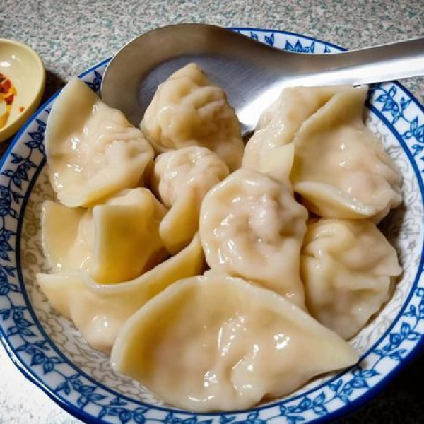 沺欣商店 水餃麵攤