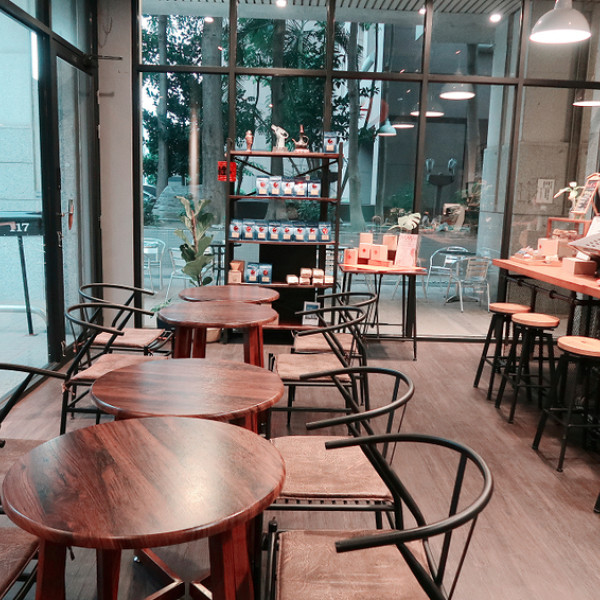 Wolong Coffee Studio臥龍咖啡工作室