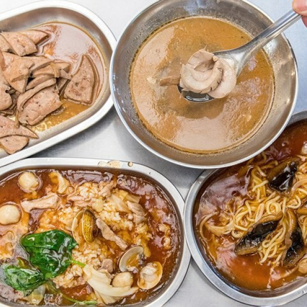 台南安平鱔魚麵