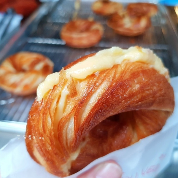 舞花葶烤甜甜圈