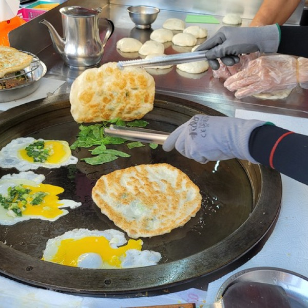 宜吉九層塔粉蔥餅(大甲)