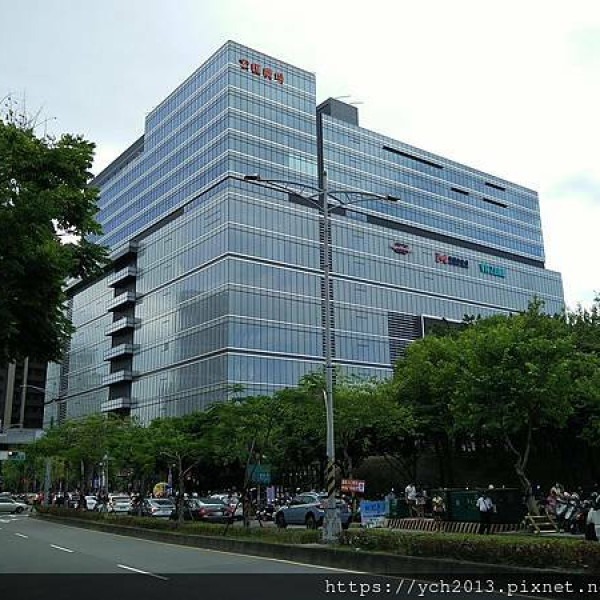 宏匯廣場B2F樂匯市集