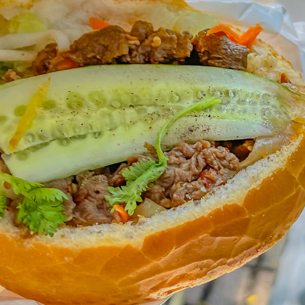 樂邦迷 越式圓法&潛艇堡專賣 - Lò Bánh Mì Taiwan