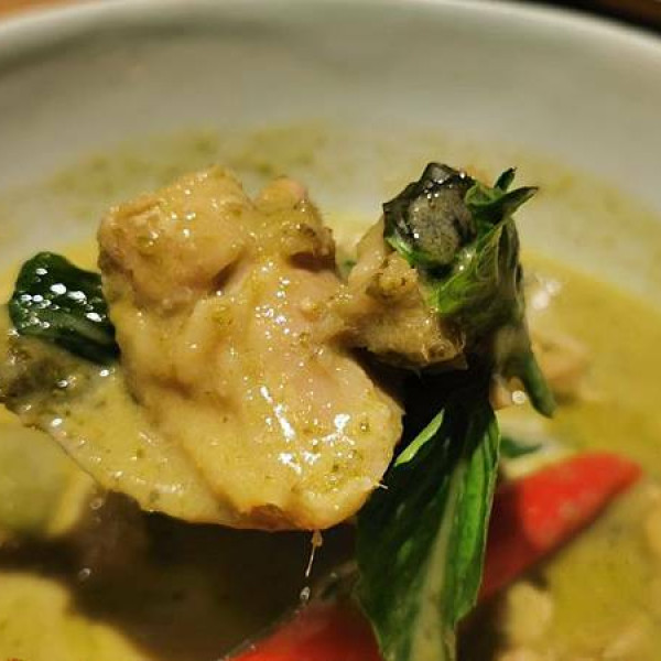 Thaij 花園泰式料理