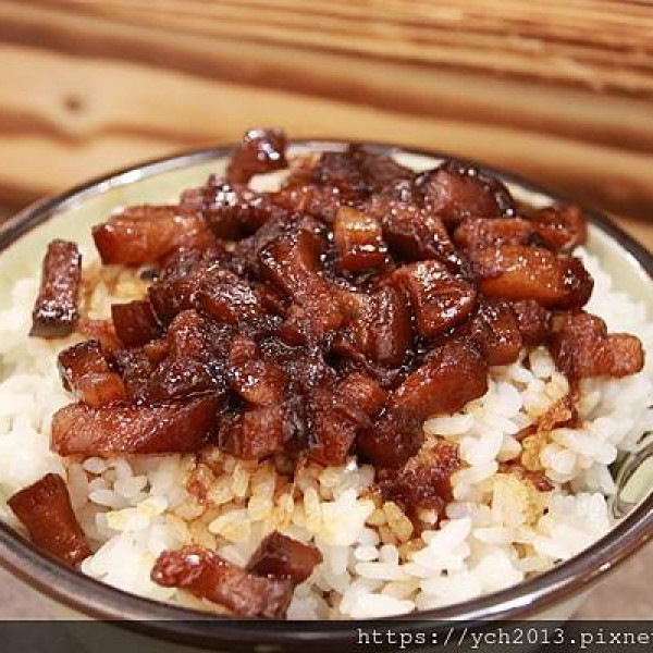 四爺麻辣食堂士林芝山店