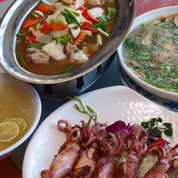 更新海產阿春老店