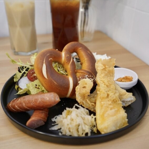 The Bretzel 䴺樂所手工德國扭結