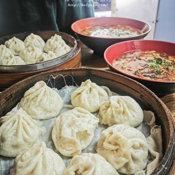 欣欣市場小籠包