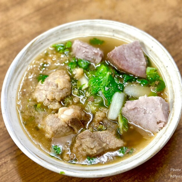 向上市場芋頭米粉