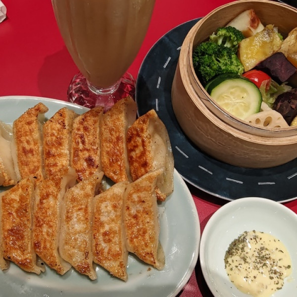 大阪王將 台中LaLaport