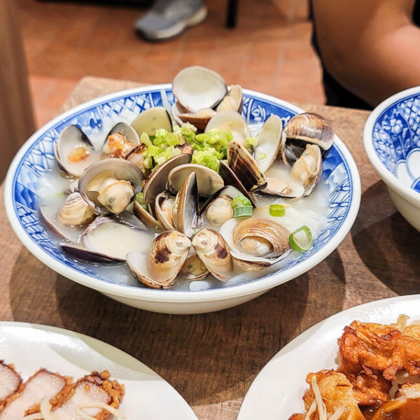 胡饕米粉湯55年老店 台北興安店