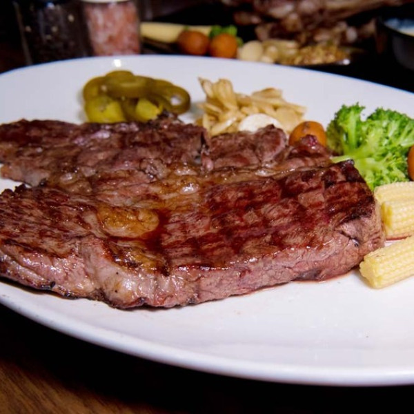 哞王職人原味炭烤牛排