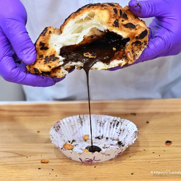 小山之丘-台中旗艦店