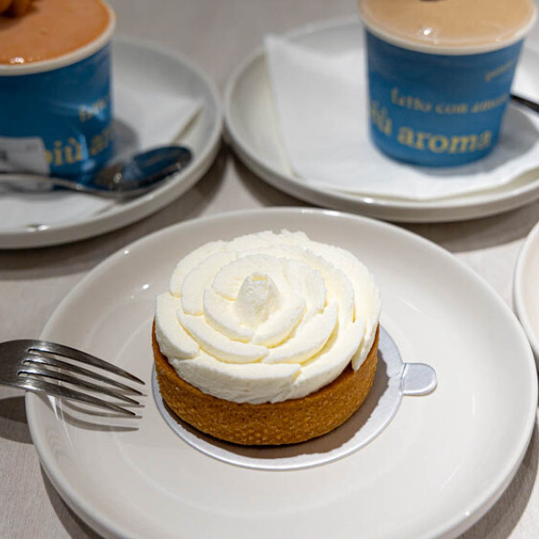 8%ice CAFÉ 中山店