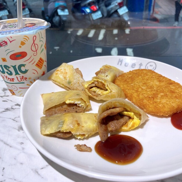 米特早午餐Burger&Brunch