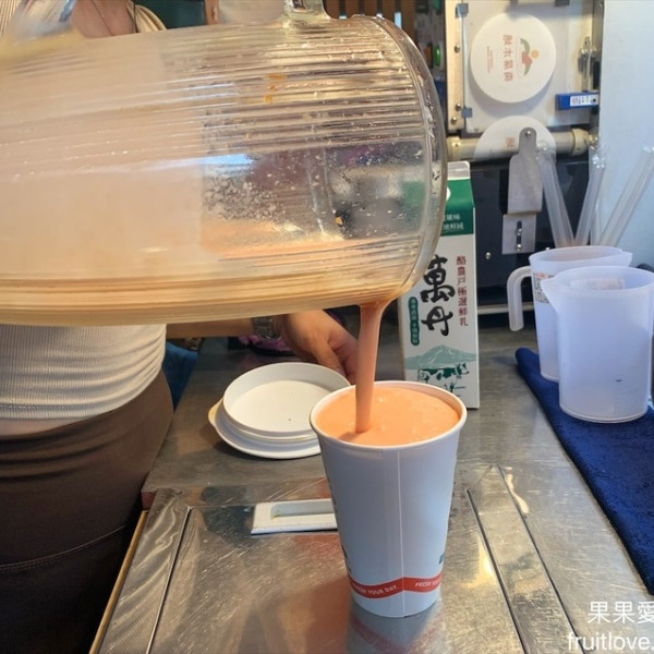 南屏木場-向上市場