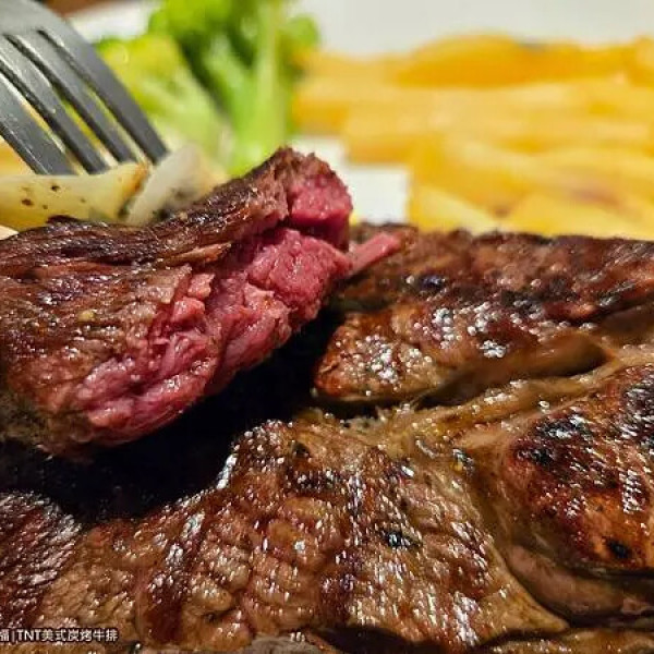 TNT美式炭烤牛排（板橋店）