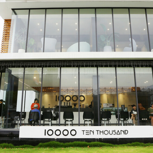 Ten Thousand Coffee 台中城市概念店