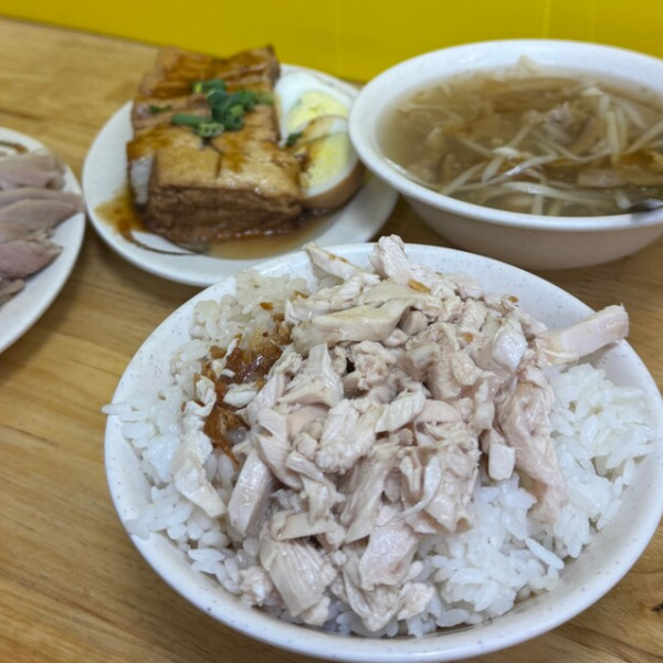 包子&ME 嘉義火雞肉飯