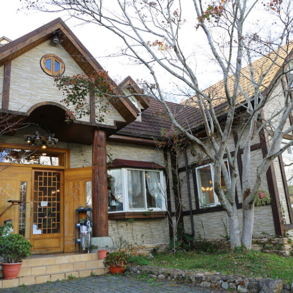 Pâtisserie à la Montagne 蒙塔妮