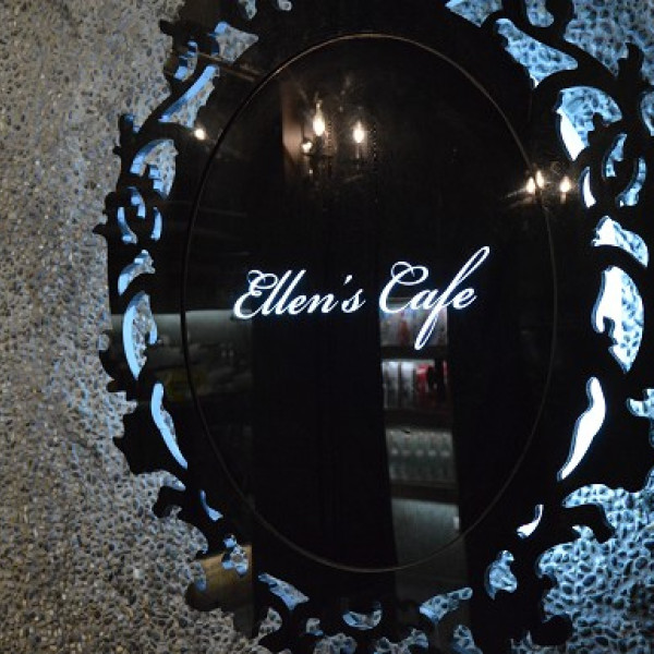 Ellen's Cafe