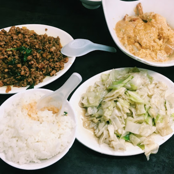 泰便宜南洋小吃