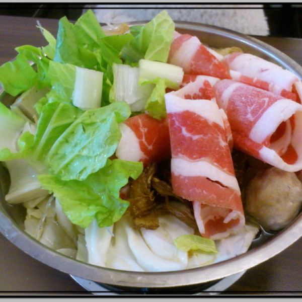8鍋臭臭鍋(新莊總店)