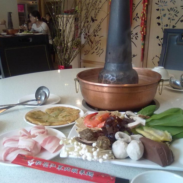 松花江東北酸菜鍋