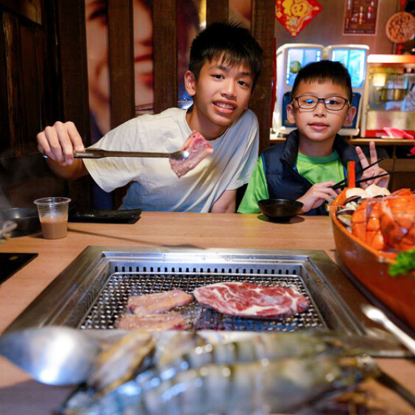 昭和園燒肉火鍋 (蘆洲店)