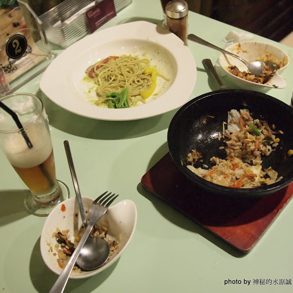 維多利亞 Victoria 馧室廚坊