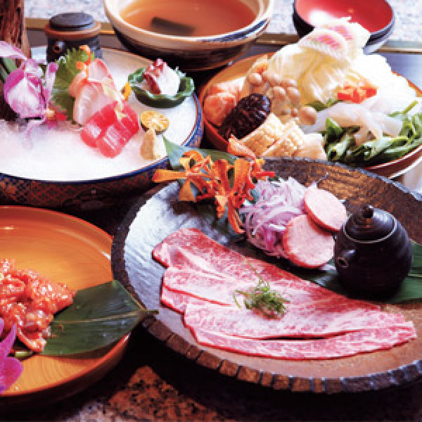 七條龍精品燒肉鍋膳