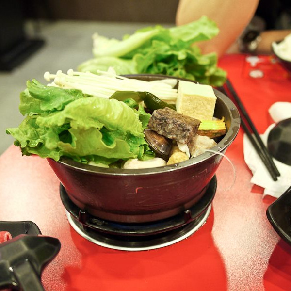 老先覺麻辣窯燒鍋(忠孝店)