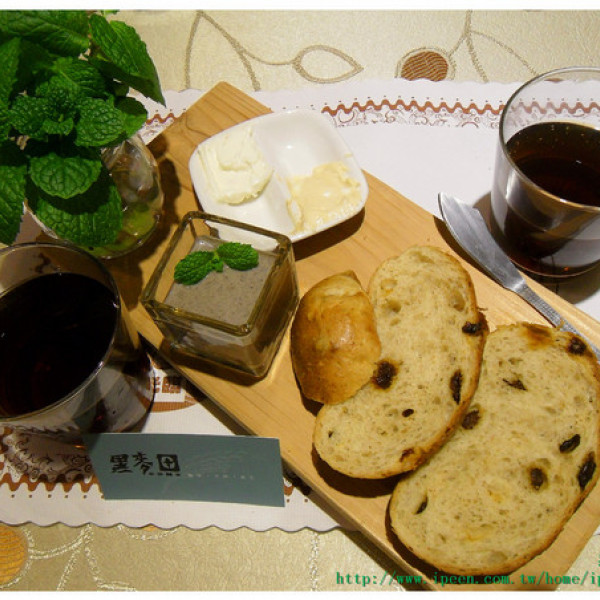 黑麥田鄉村烘焙餐廳