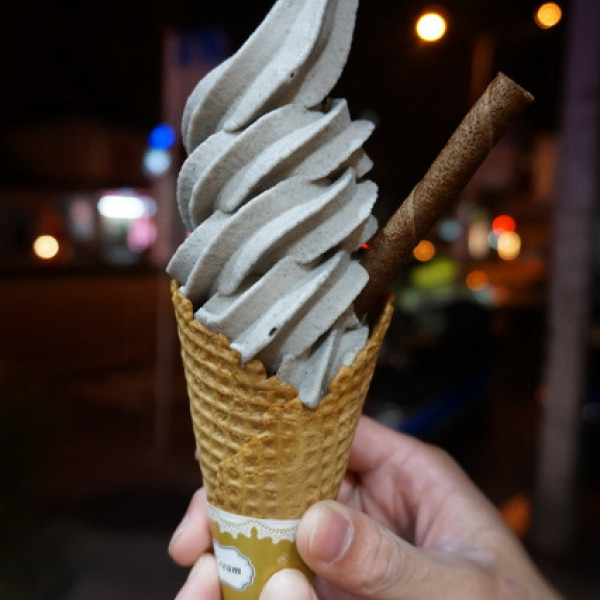 皇后-Queen霜淇淋