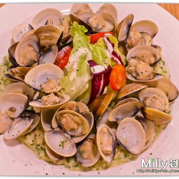 鯊魚咬吐司 Shark Bites Toast (西子灣店)