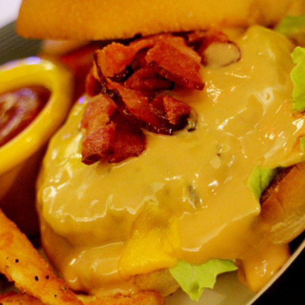 TEDDY'S BURGER 泰迪漢堡