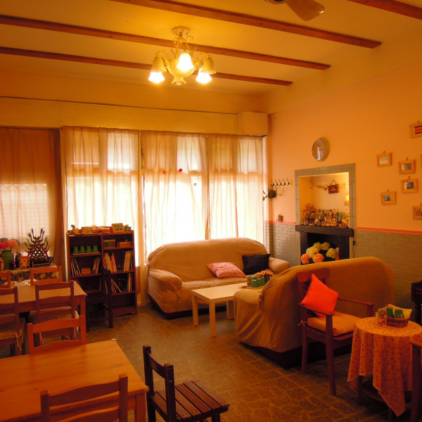 四月樹園藝咖啡館