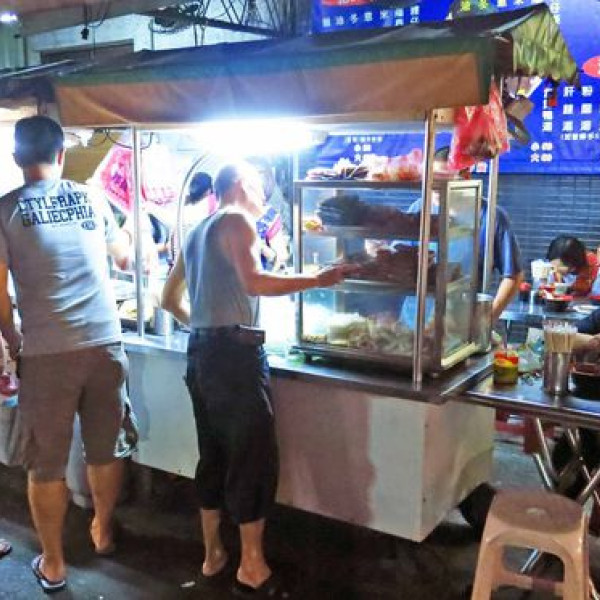 中港路當歸鴨肉麵