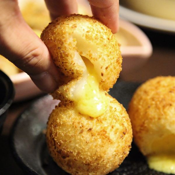 廟口港式飲茶宵夜食堂/台南民族店