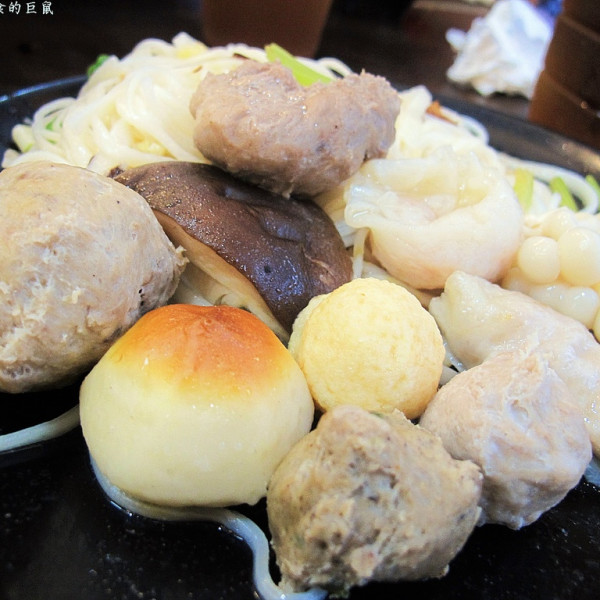 順隆發蒸籠海鮮火鍋